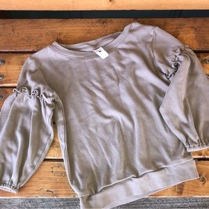 Kate Quinn sweatshirt